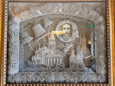 Открытие выставки «СВЯТОЙ ЛЁН» икон из льняной нит и  духовное макраме Владимира Денщикова и Наталии Малыгиной